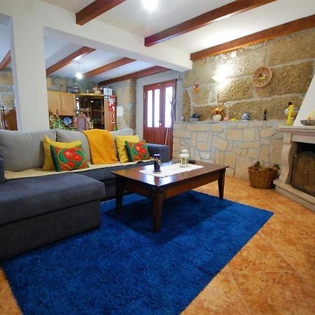 Casa Da Ramada - Water Spa Tank With Running Natural Spring Water - By Bedzy Braga Exterior foto